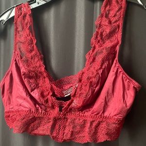 VS lace bralette